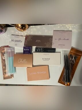 Eye Shadow Palette Bundle